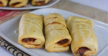 how to make sausage rolls